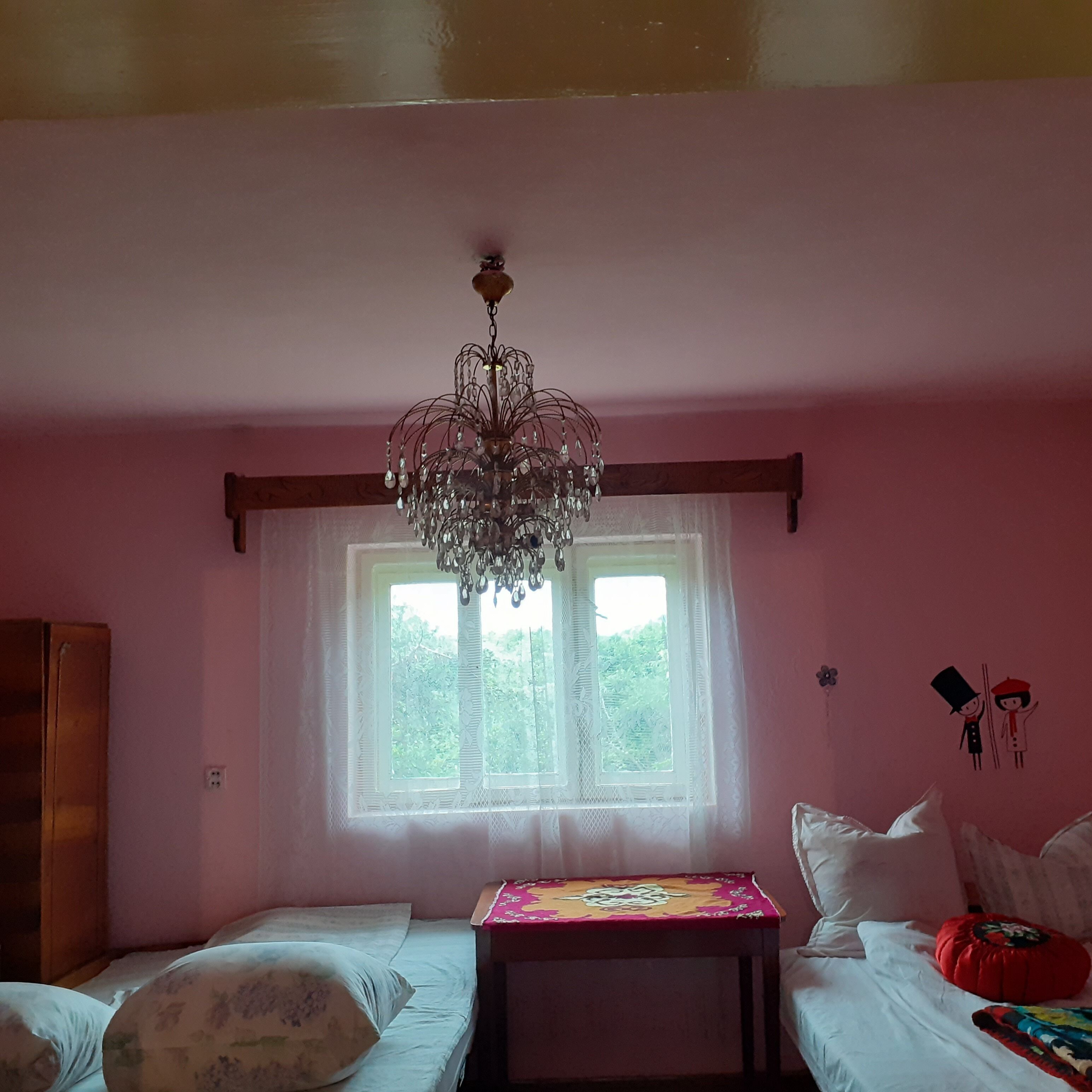 1 habitación y caja de seguridad en la habitación 