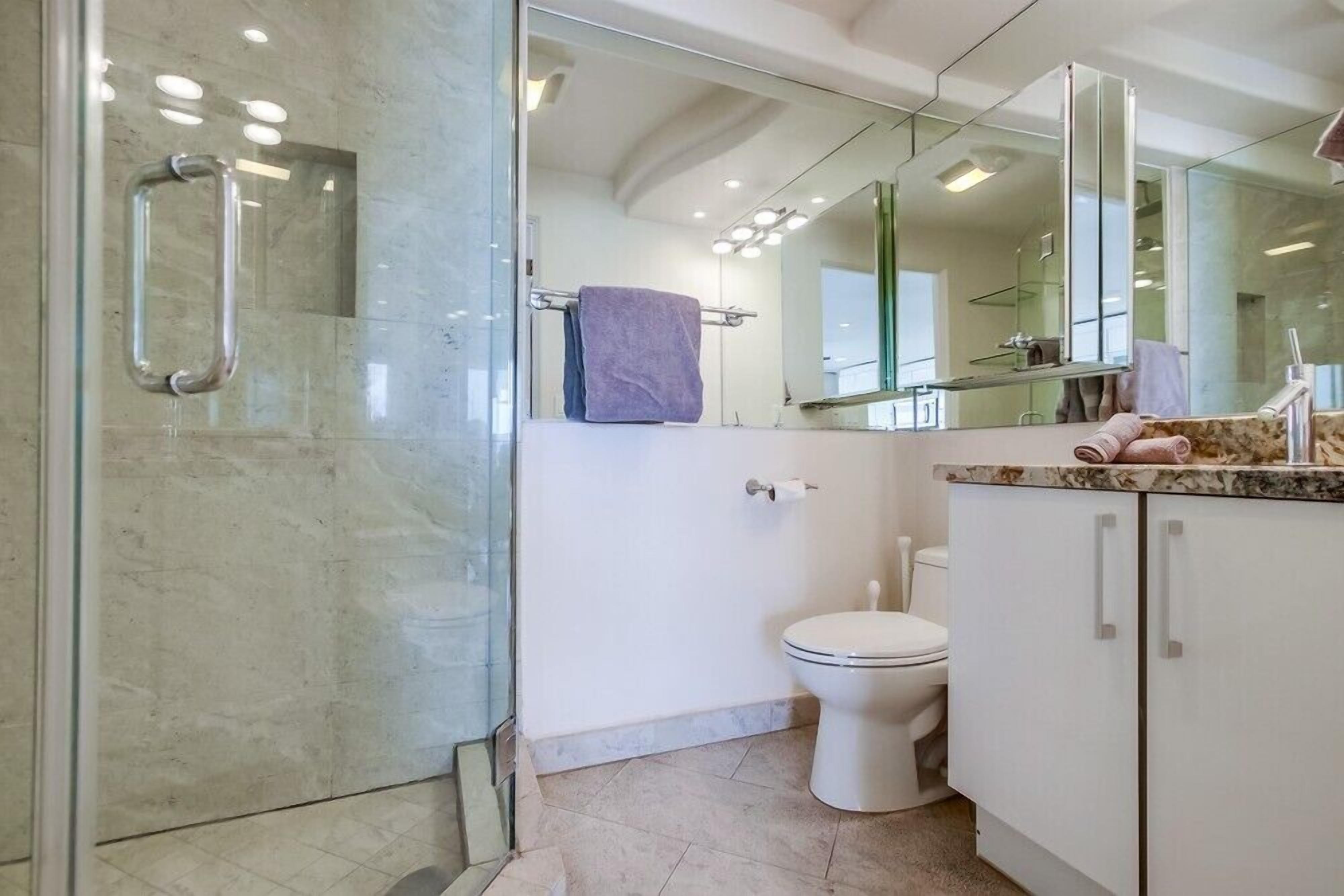 2 Levels of Ocean Front ☆ AC in ❤ of MB