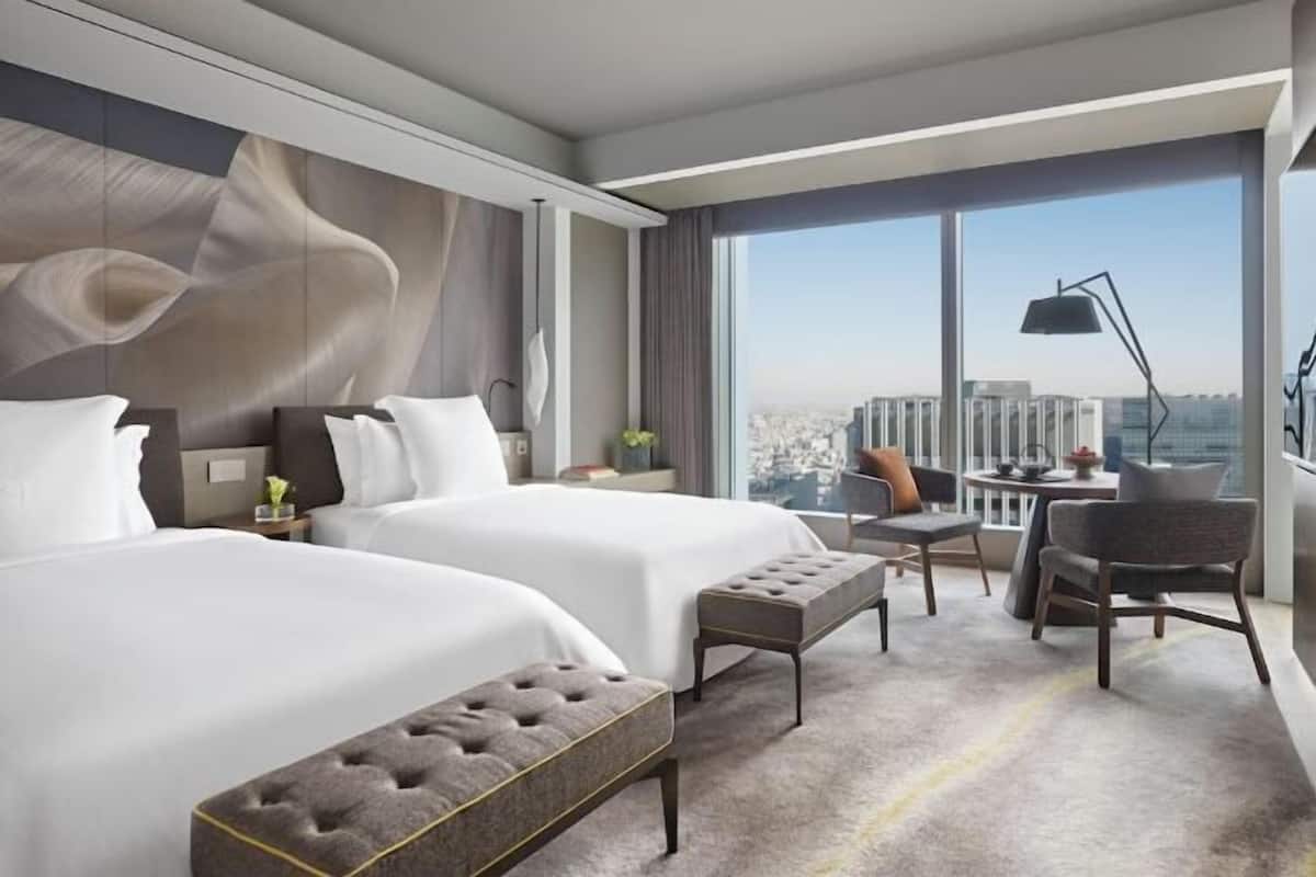 1 phòng ngủ, minibar, két bảo mật tại phòng, bàn