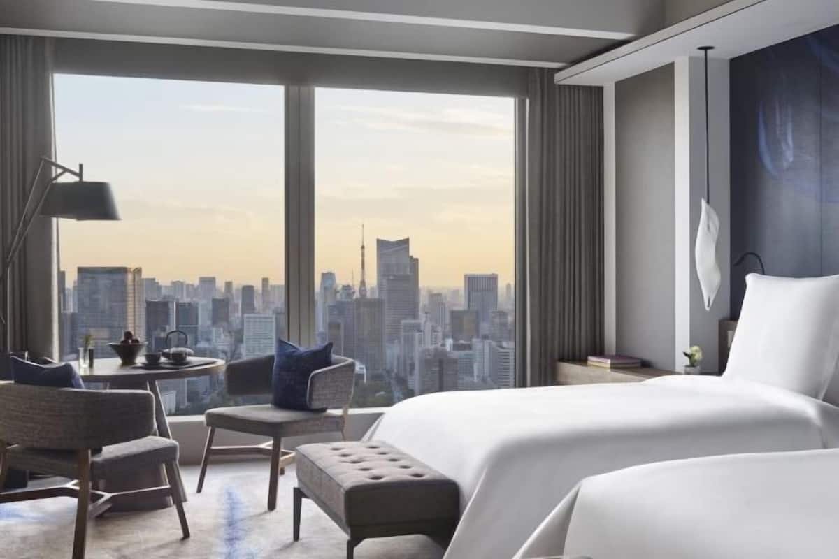 1 phòng ngủ, minibar, két bảo mật tại phòng, bàn