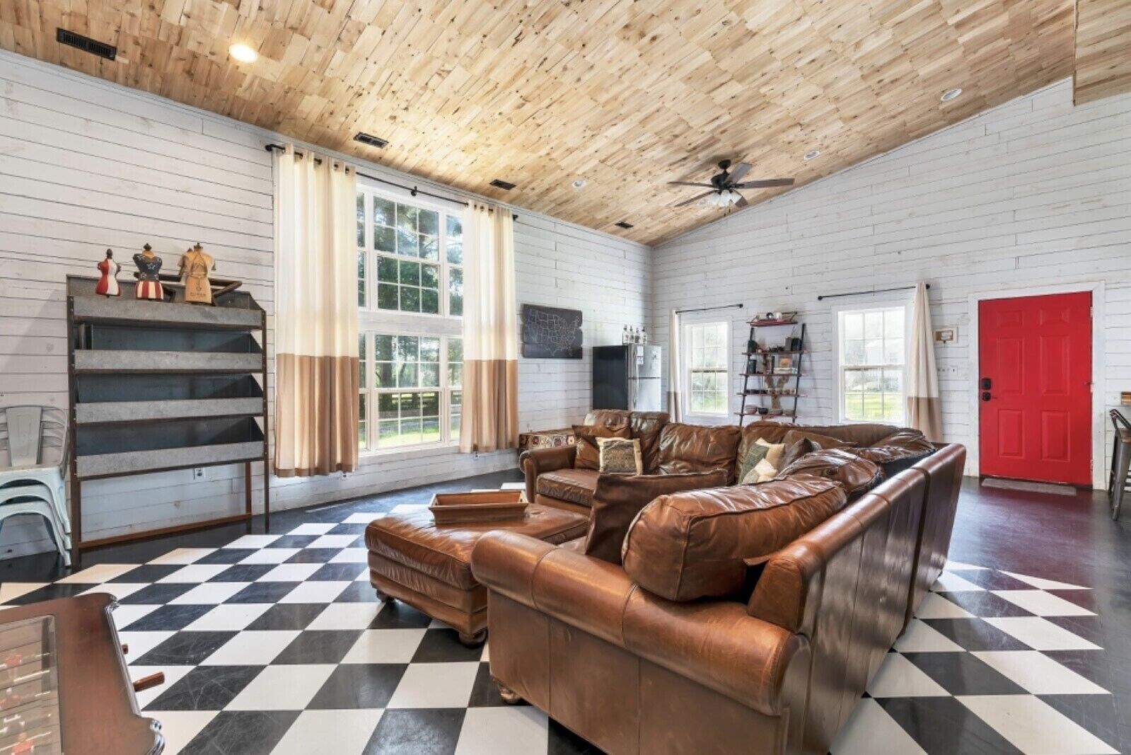 ASK ME ABOUT DISCOUNTS BEFORE YOU BOOK!