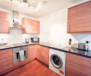 Fridge, microwave, oven, dishwasher - MK Hub Apartment with Oak Furniture (Milton Keynes)