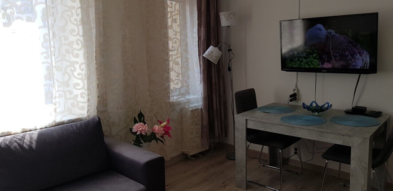 Appartamento | Soggiorno | TV a schermo piatto 49 pollici con canali via cavo, TV