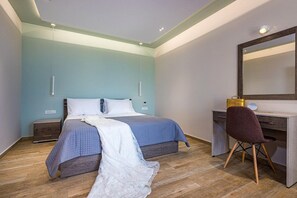 2 bedrooms, iron/ironing board, Internet, bed sheets - 2 Bedroom Villa, Sarakina, Zakynthos (Sarakina)