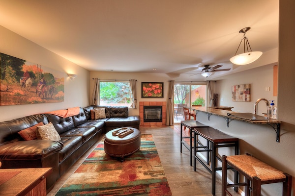 Een smart-tv en een open haard