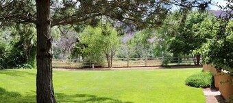 Stunning Moab townhome on the golf course!