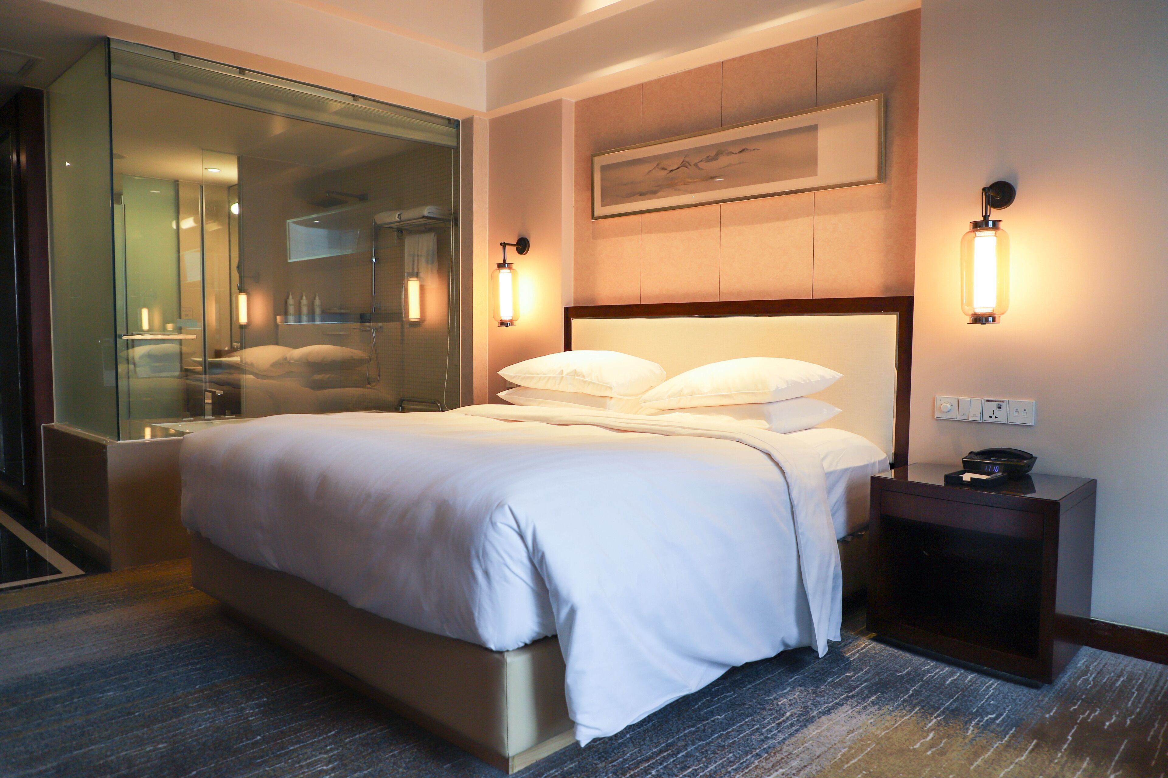 Biancheria da letto di alta qualità, minibar, una cassaforte in camera