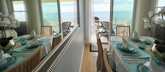 LUXURIOUS DIRECT OCEANFRONT,PRIVATE BEACH,AC,2BD2BA,BONUS LOFT,END UNIT,KAYAK