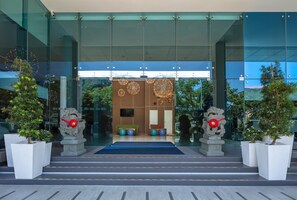 Exterior - Holiday Inn Express Kota Kinabalu City Centre by IHG (Kota Kinabalu)