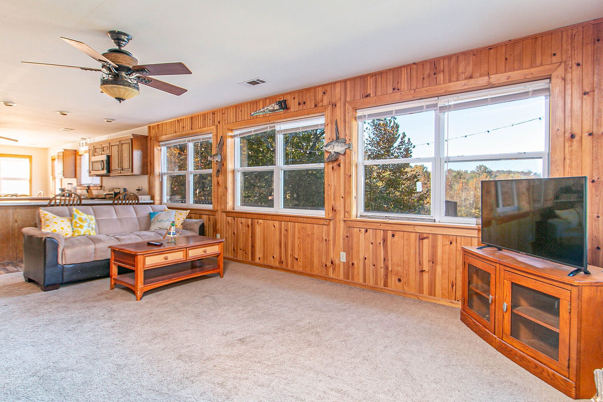 The Worley Rock Cabin on Current River - Doniphan, MO