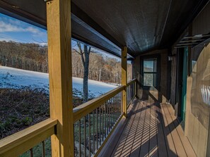 Property grounds - 'First Chair Vista' - Walk Directly onto Slopes! (Sugar Mountain)
