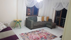 Living room - makar pansiyon (Bartin)