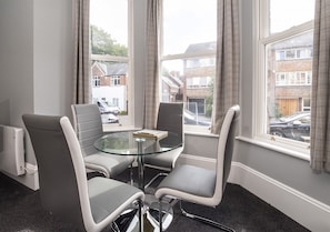 Essbereich im Zimmer