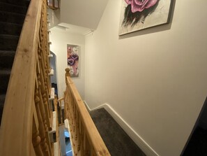 Egyptian cotton sheets, premium bedding, down comforters - Callerton House (Newcastle-upon-Tyne)