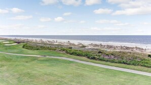 A golf course with a path leading to the beach. - 1149 Beachwalker (Fernandina Beach)