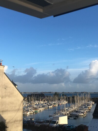 apartment on the port of Saint-Vaast-la-Hougue