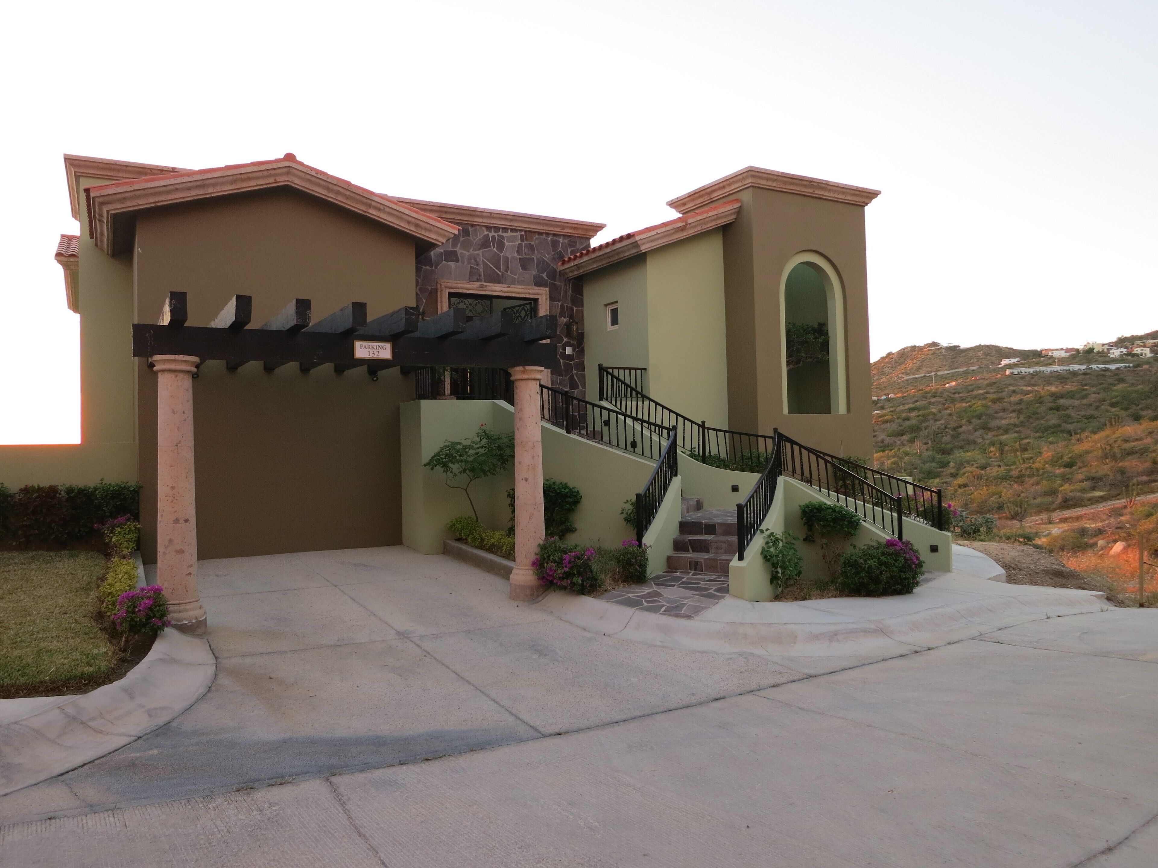  12/16 to 12/23 AND Christmas/New Years 12/23 to 01/02  