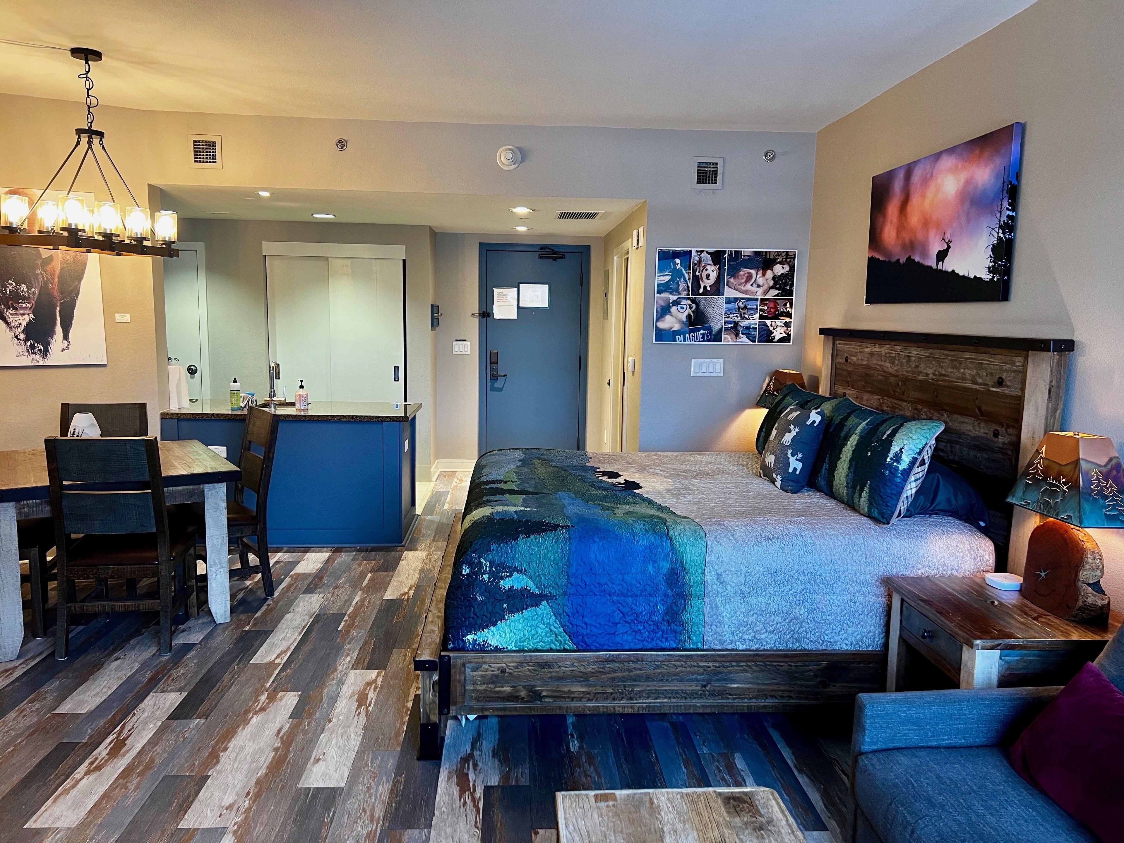 In-room safe, iron/ironing board, free WiFi, bed sheets