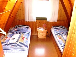 2 bedrooms, travel cot