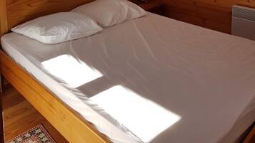 2 bedrooms