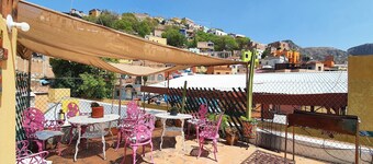 Capital O Hotel Al Son de los Santos - Hostel