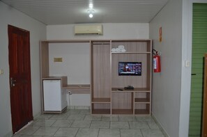 スーペリア 4 人部屋 | ミニバー、WiFi (無料)、ベッドシーツ