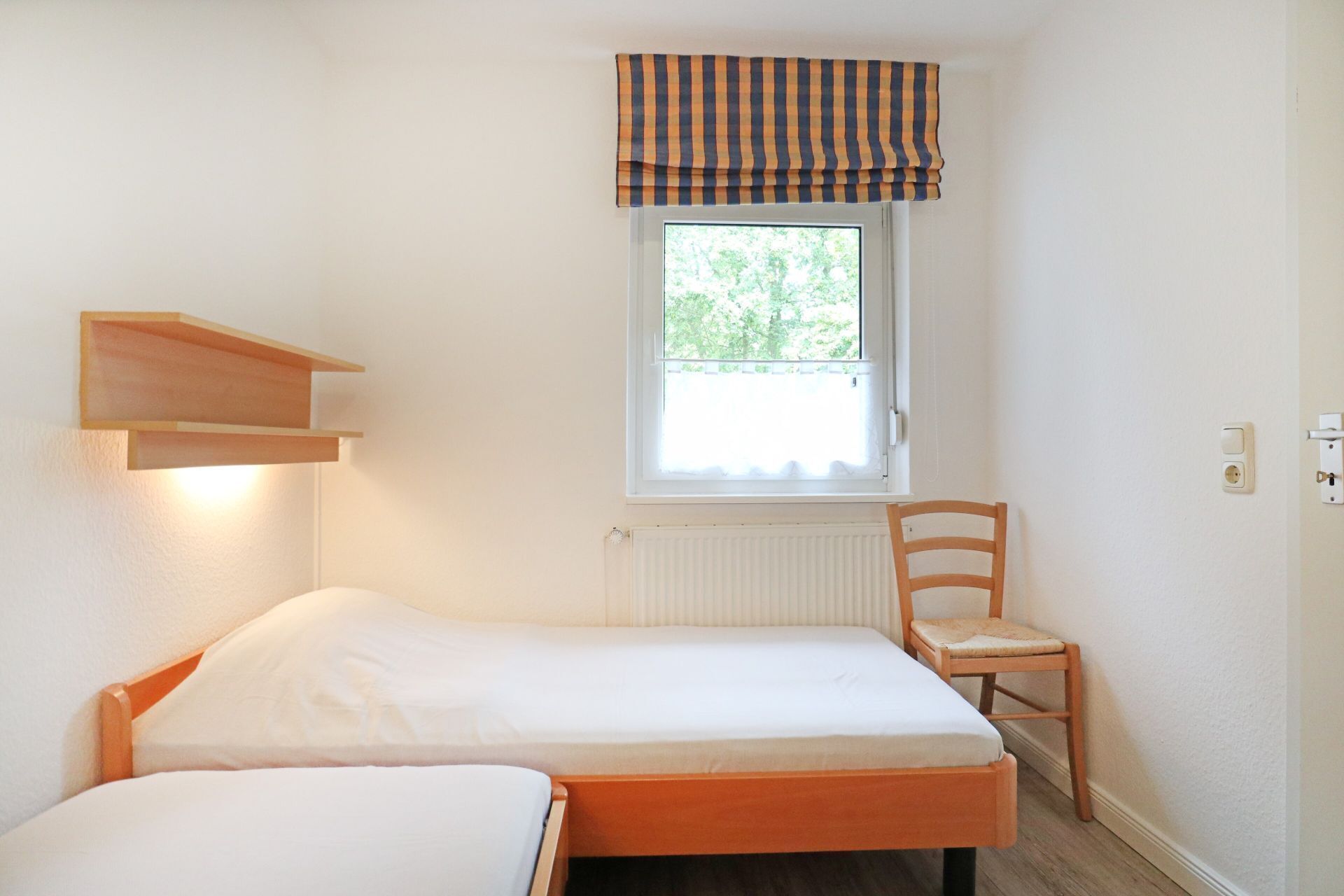 2 bedrooms, iron/ironing board, travel cot, WiFi