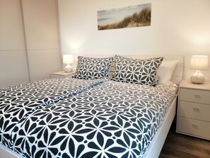 2 makuuhuonetta, vauvan matkasänky, Wi-Fi, pääsy pyörätuolilla