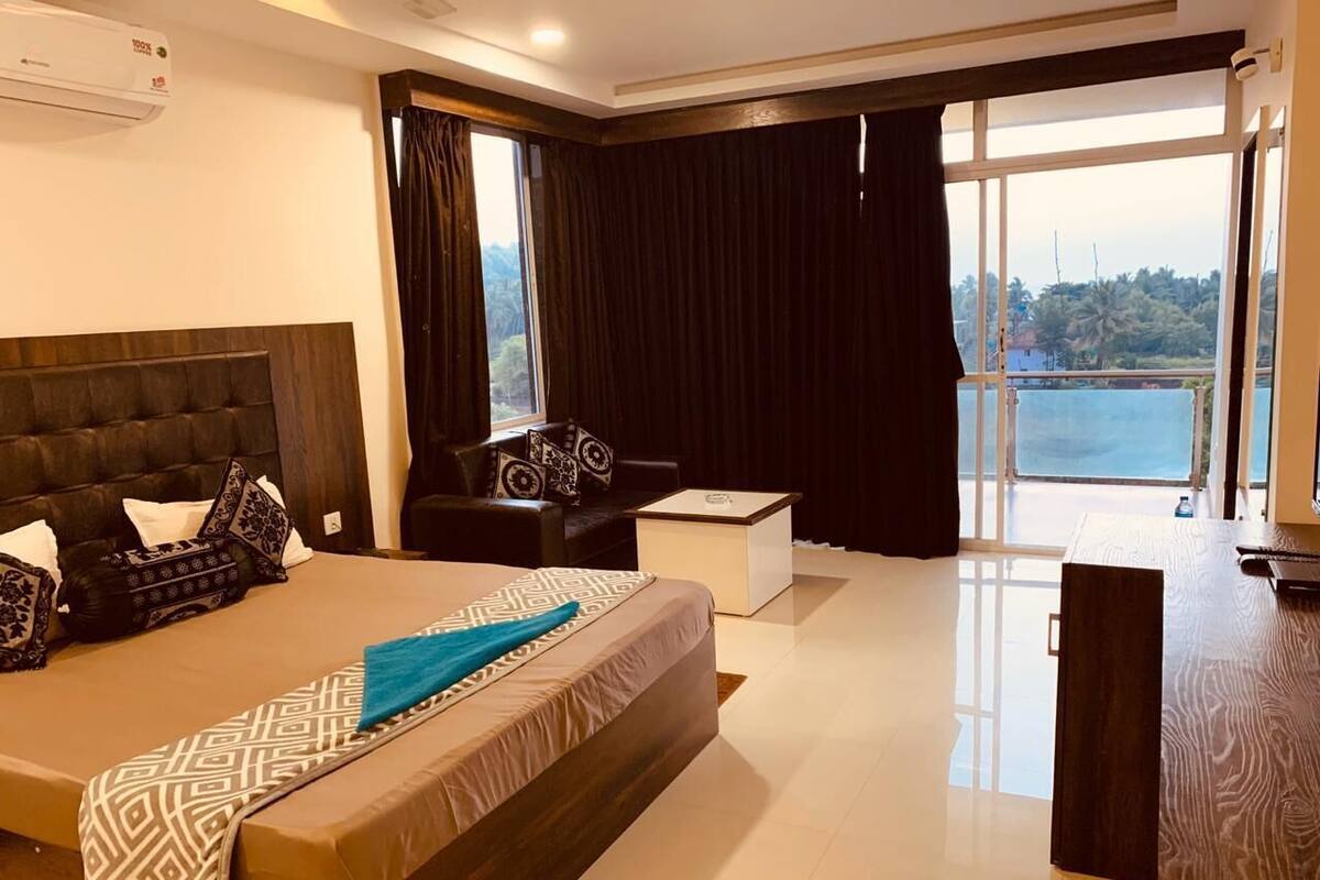 奢华双人房 | 特色家居、免费 WiFi