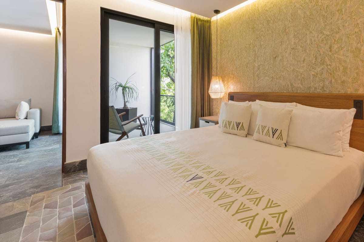 1 bedroom, in-room safe, desk, free WiFi