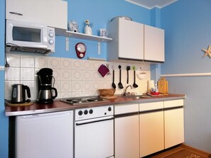 Luokittelematon kuva, 2 kautta 11, painike