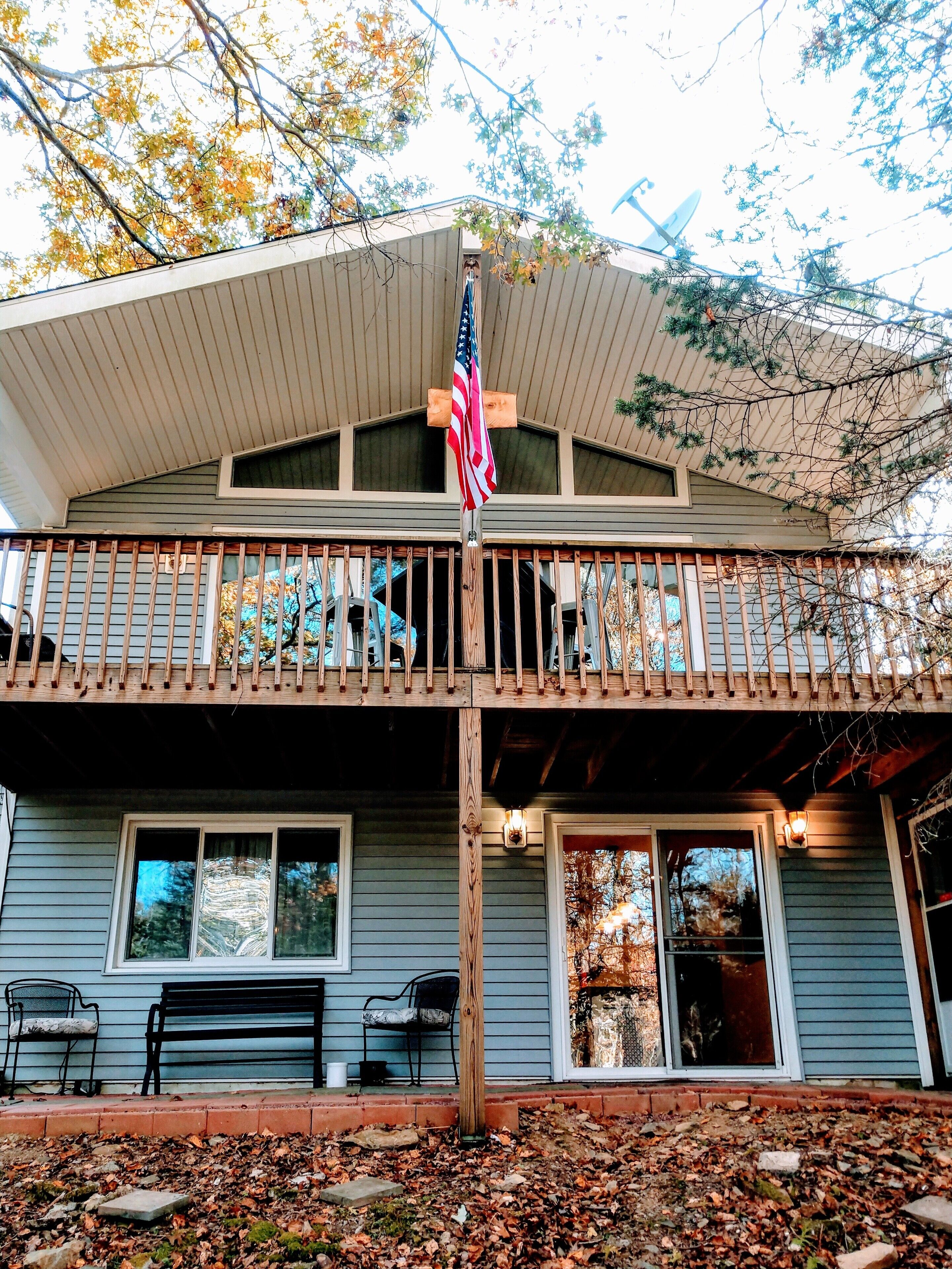 Charming Family Home- Pet Friendly with Hot Tub