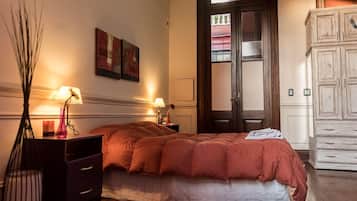 Double Room | Gebar bulu kapas, Wi-fi percuma, cadar katil