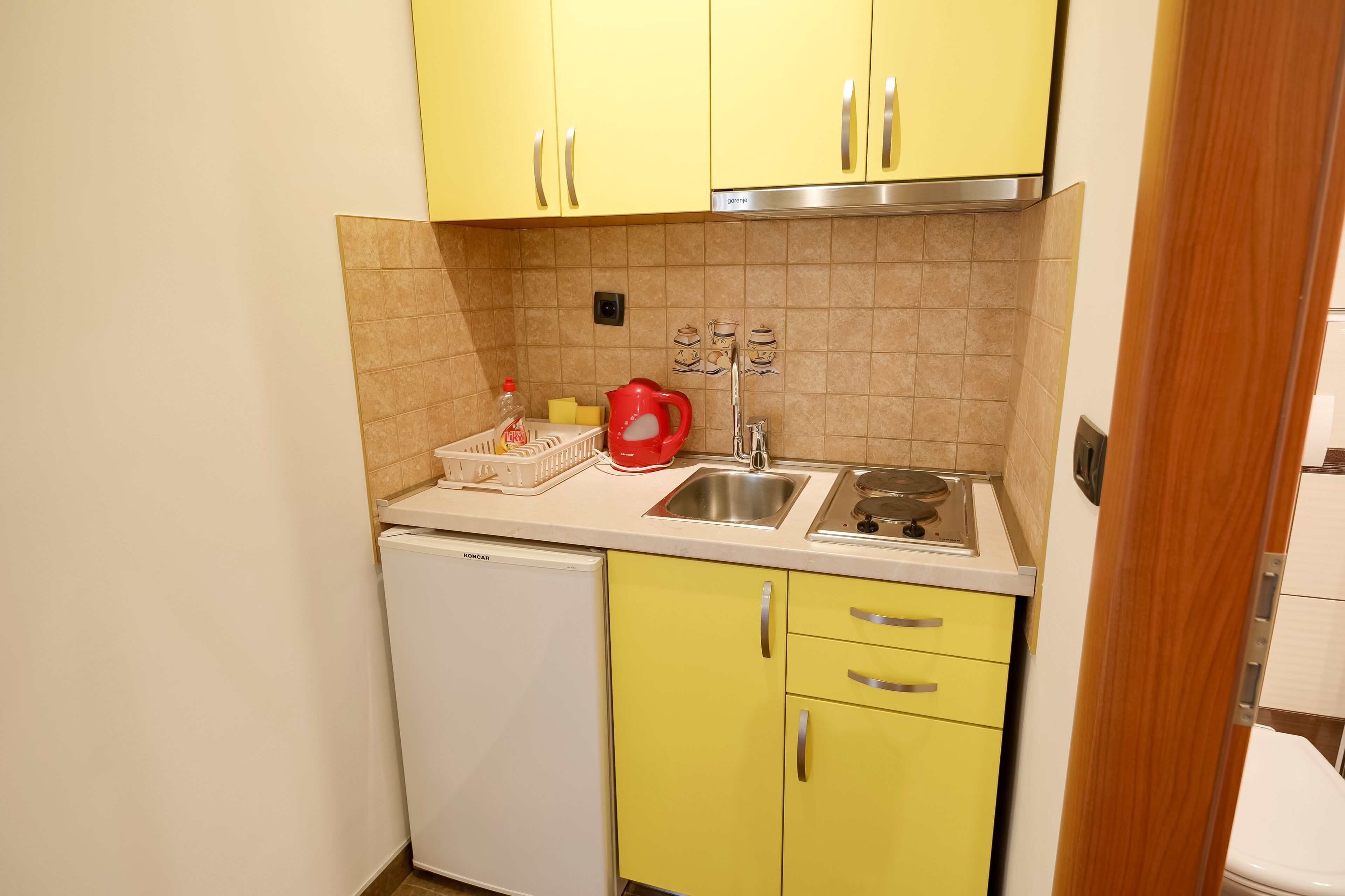 Kamar Double atau Twin Ekonomi, 1 kamar tidur, dapur kecil, area halaman | Dapur kecil pribadi