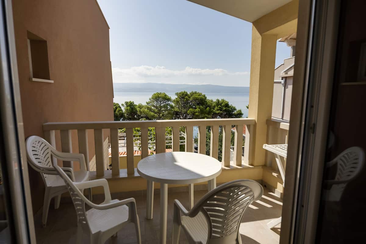 Family Studio Suite | Balcony