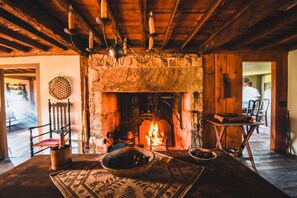 Interior detail - Heavitree of Griswold B&B (Jewett City)