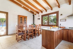 Dining - Villa Alexandria - Three Bedroom Villa, Sleeps 6 (Cala Sant Vicenç)