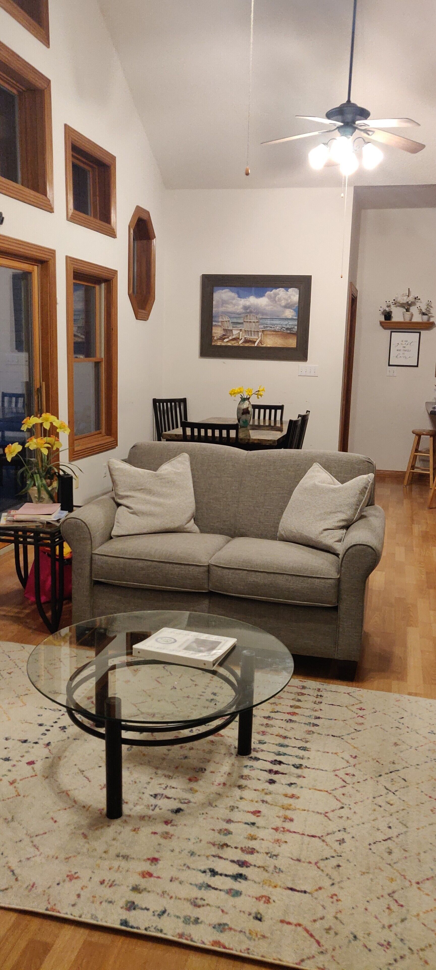 Lakeside Retreat 21R