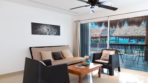 Interior - Delightful Lagoon front Villa at hotel zone (Cancun)