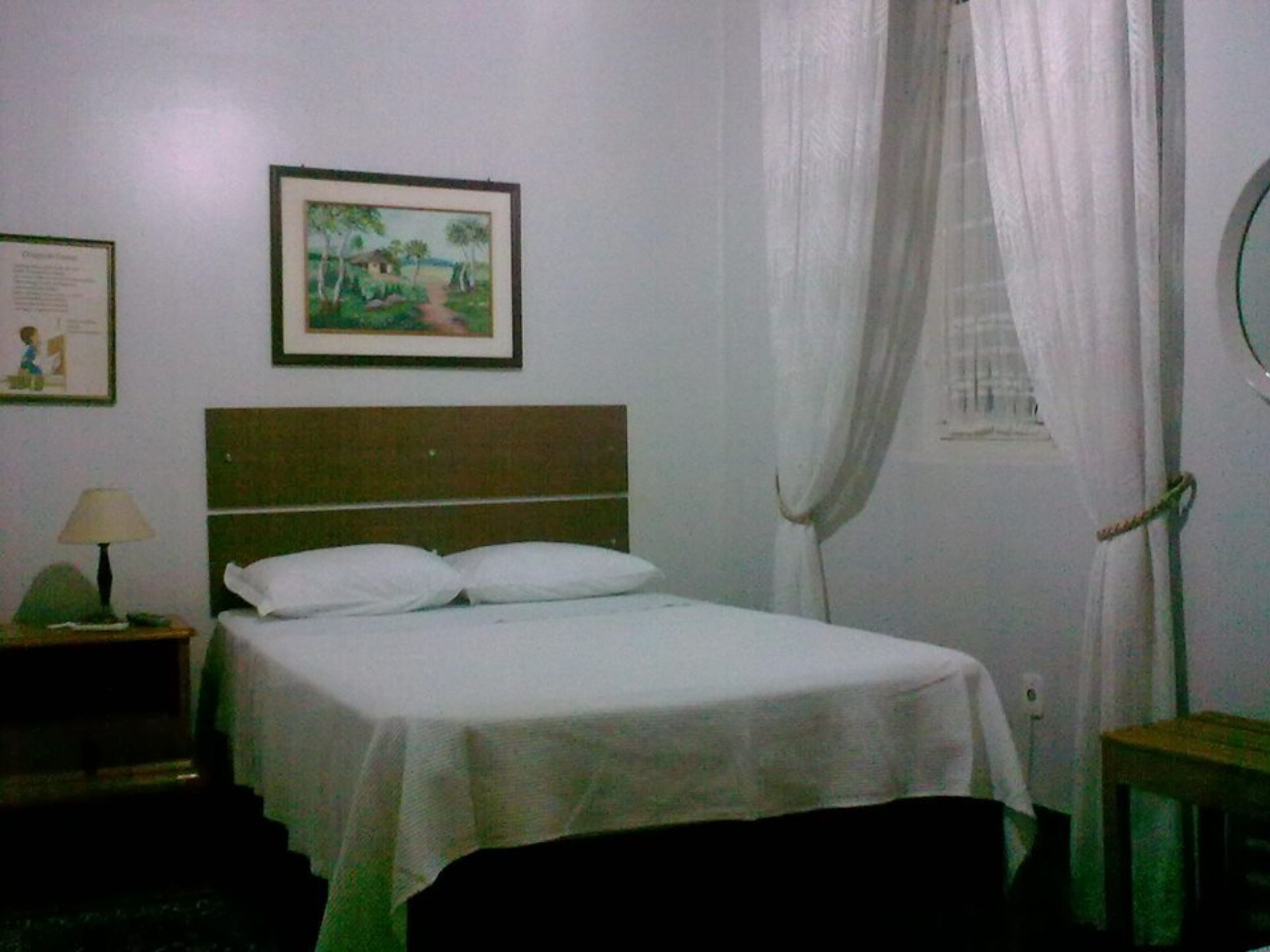 Standard-Doppelzimmer | Minibar, kostenloses WLAN, Bettwäsche