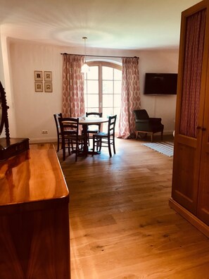 Interior - Hof Kaltenbrunn - modern apartments in the countryside (Aying)