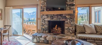 Wildflower Condo 615-1 Bedroom Sun Valley Resort Amenities & Spectacular View