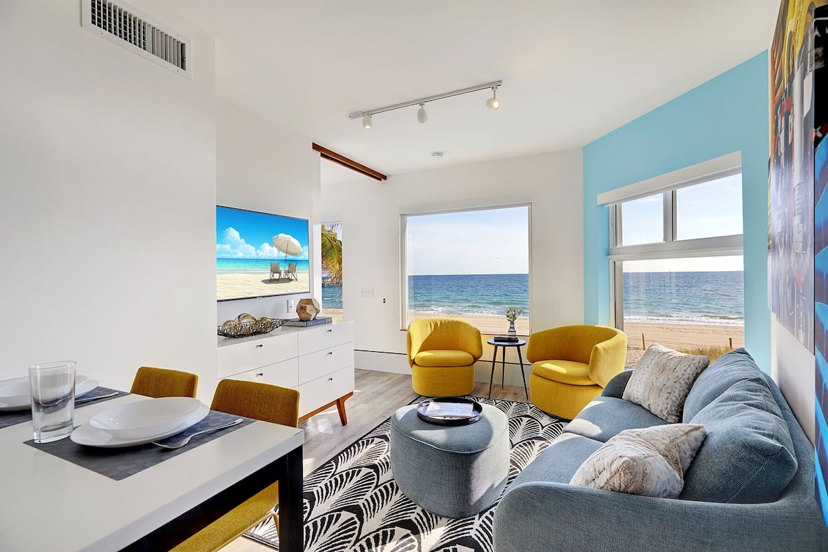 Pointe Suite | 1 bedroom, in-room safe, iron/ironing board, free WiFi