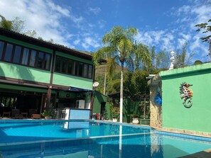 Outdoor pool - Recanto Verde Praia Hotel (São Sebastião)