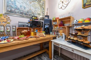 Breakfast buffet - B&B Villa Giulia (Toscolano Maderno)