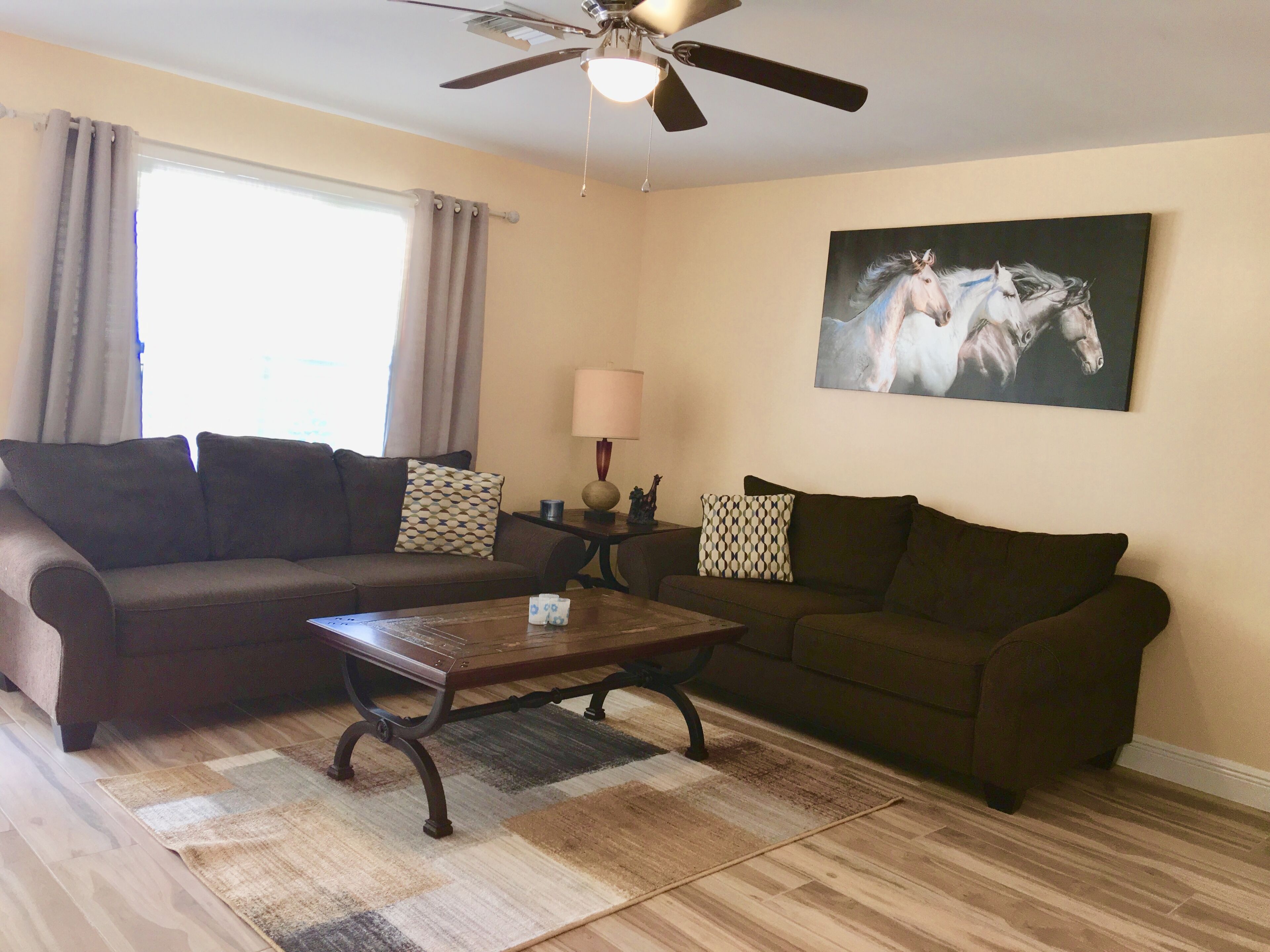 Fortlaudardale 3 miles to the Beach/ Casino/WiltonManors .