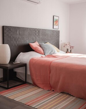 3 bedrooms, in-room safe, iron/ironing board, WiFi - Nordic spanish pool villa (Campello)
