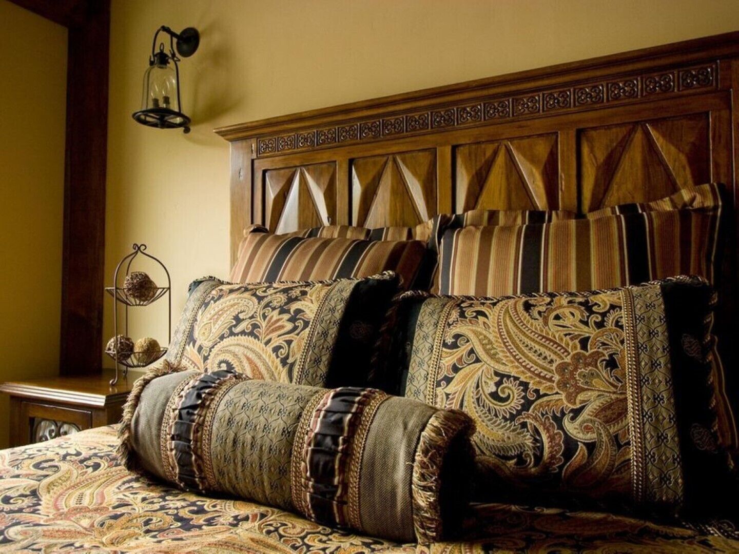 Deluxe Alaska Vacation Home Steps from the Kenai Riverfront (Bear House)