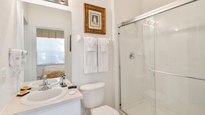 Apartment | Bathroom - 7679 Otterspool Street (Kissimmee)