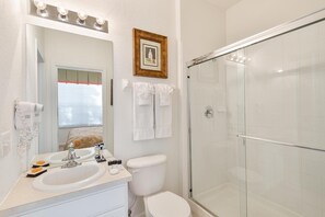 Apartment | Bathroom